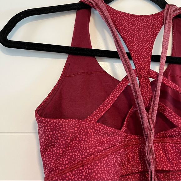 Lululemon | Layered Tank - Picture 8 of 13